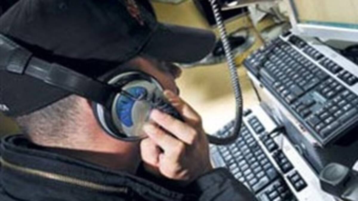 Acusarán a Aranguren por tres delitos relacionados con 'chuzadas'