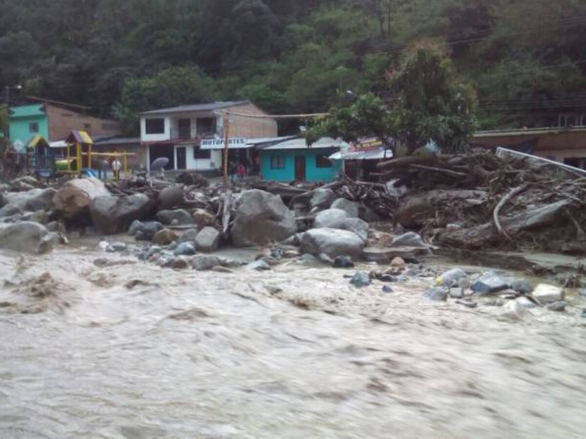 Avalancha en Inzá Cauca deja una persona muerta