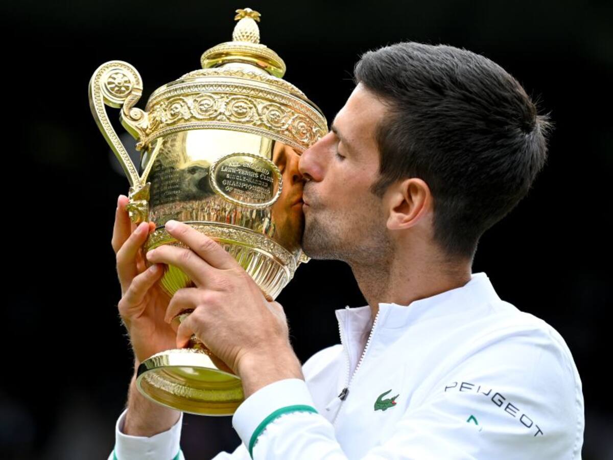 Djokovic iguala la leyenda de Federer y Nadal tras conquistar Wimbledon