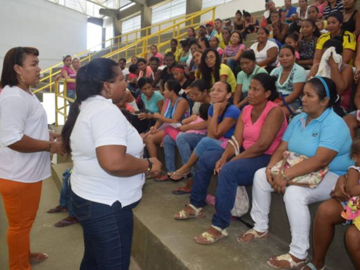 "Más familias en acción" realiza encuentros pedagógicos en Arjona