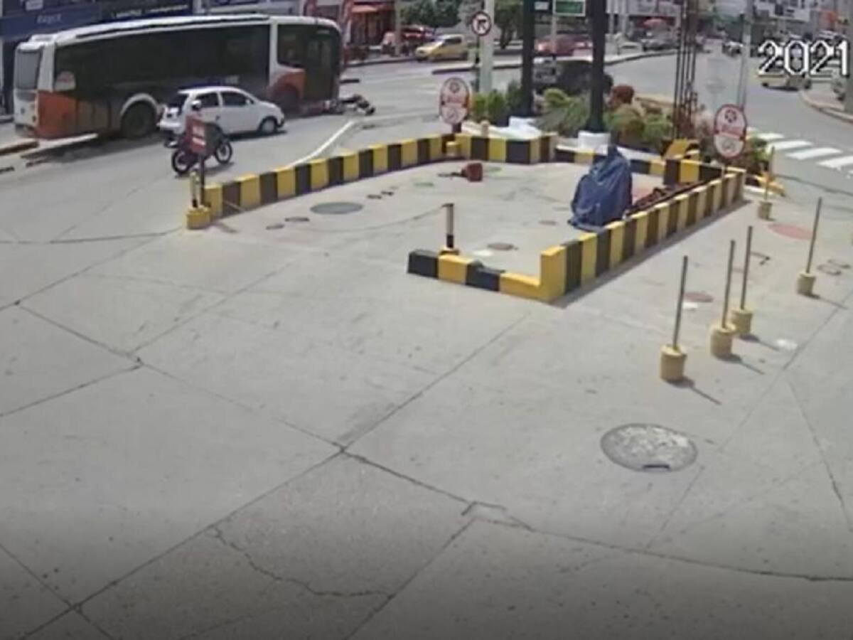 Falleció Libardo Lambis tras accidente en carril de Transcaribe