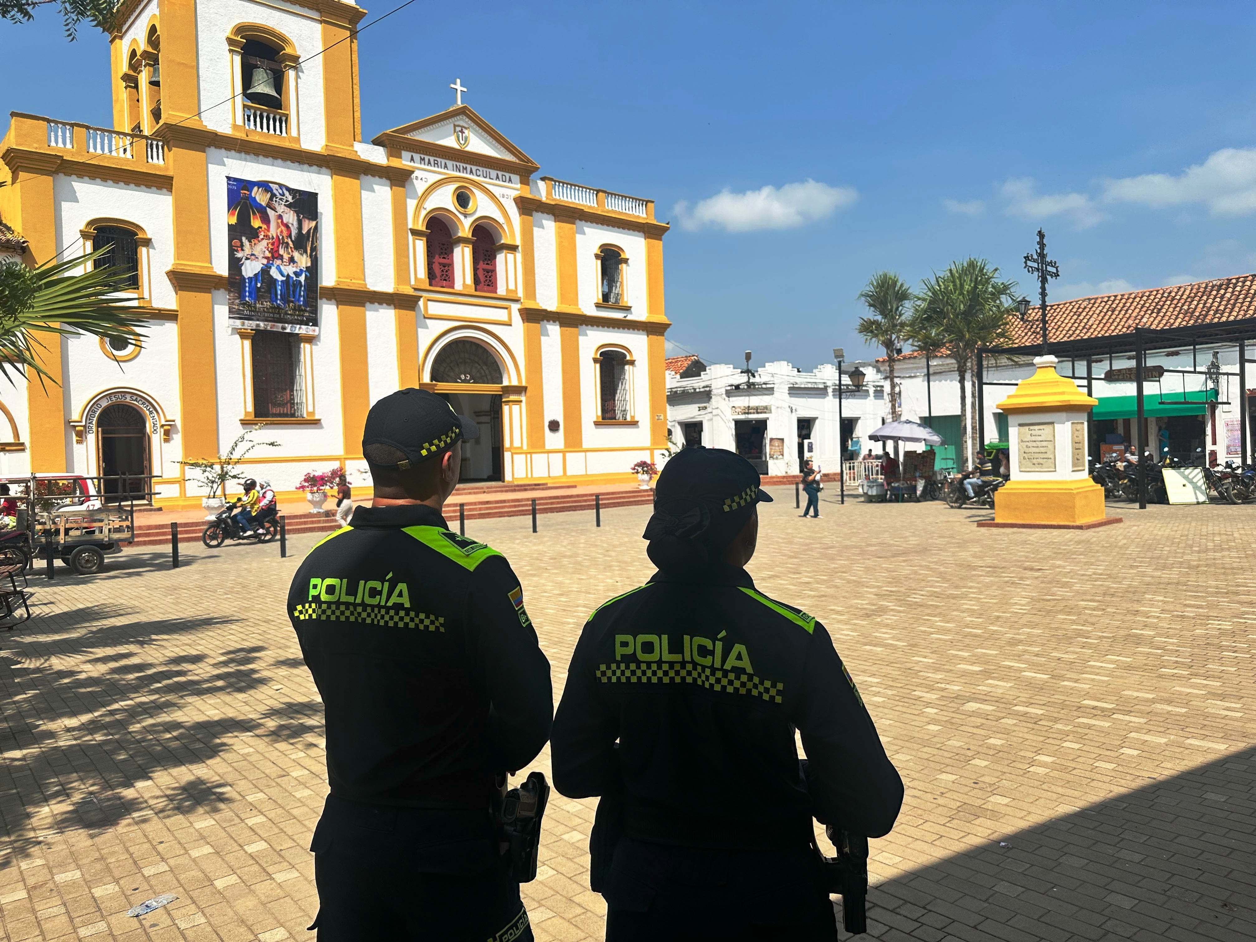 La Policía y el silencio sagrado de Mompox