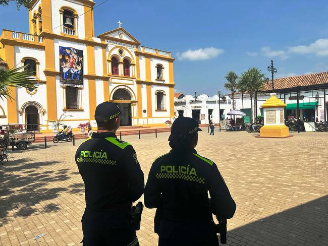 La Policía y el silencio sagrado de Mompox