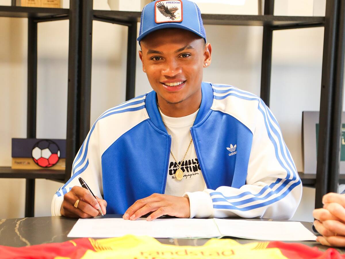 Entrenador del Lens aclaró la situación de Óscar Cortés: ¿saldrá cedido a Millonarios?