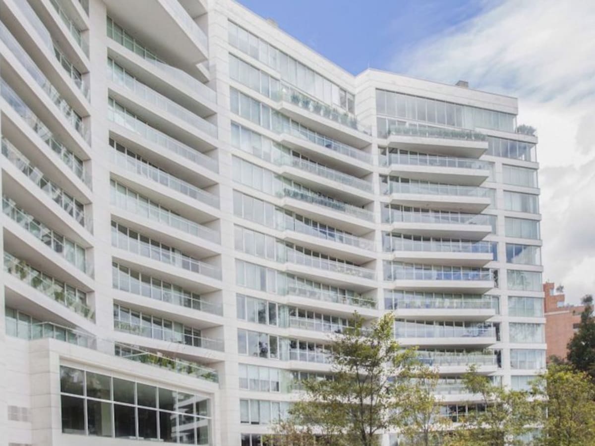 Distrito impone millonaria multa a constructora del edificio Peñas Blancas