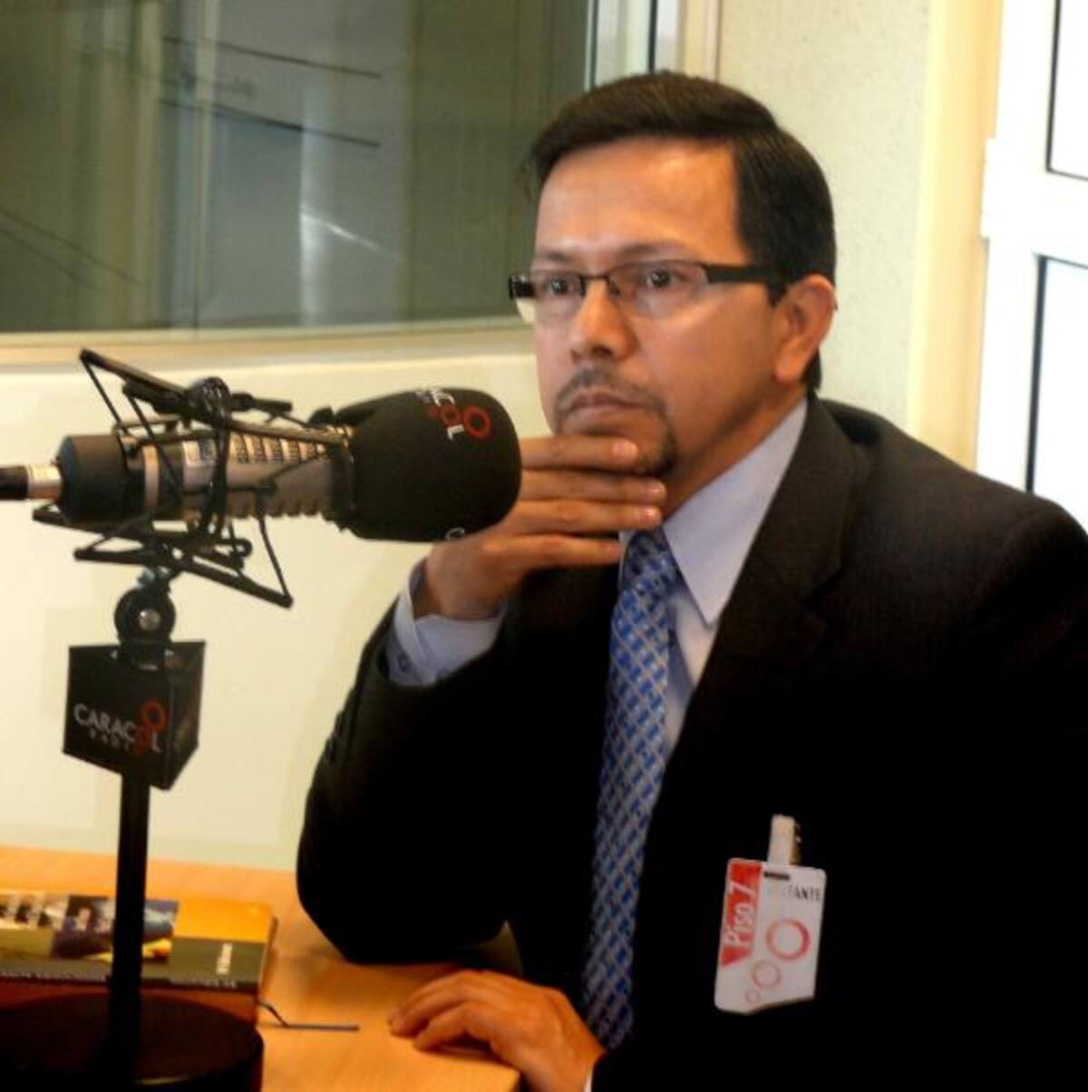 Paulo Daniel Acero, Sicólogo, Director del grupo de investigación de la muerte y duelo de la Universidad Manuela Beltrán. Invitado a La Ventana