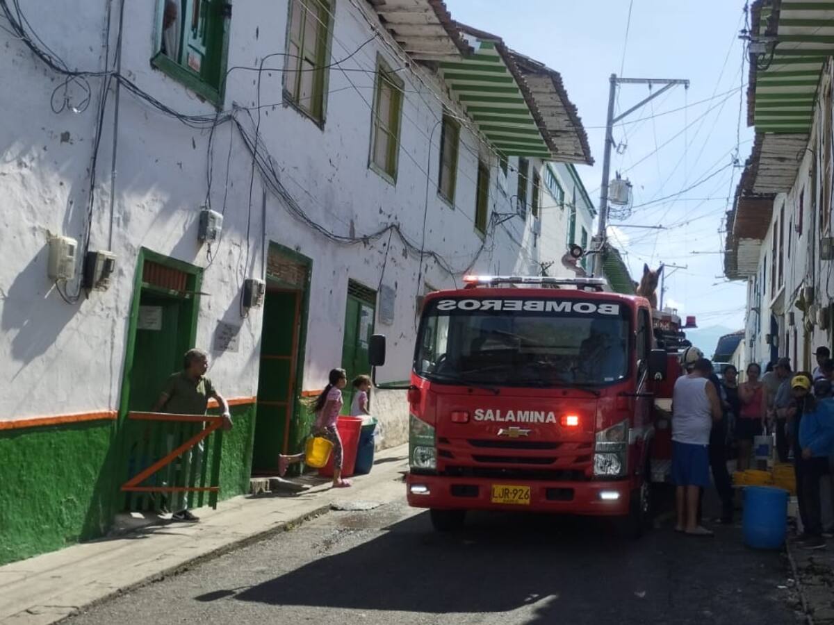 Más de 1.500 habitantes de siete barrios en Salamina (Caldas) están sin el servicio de agua potable