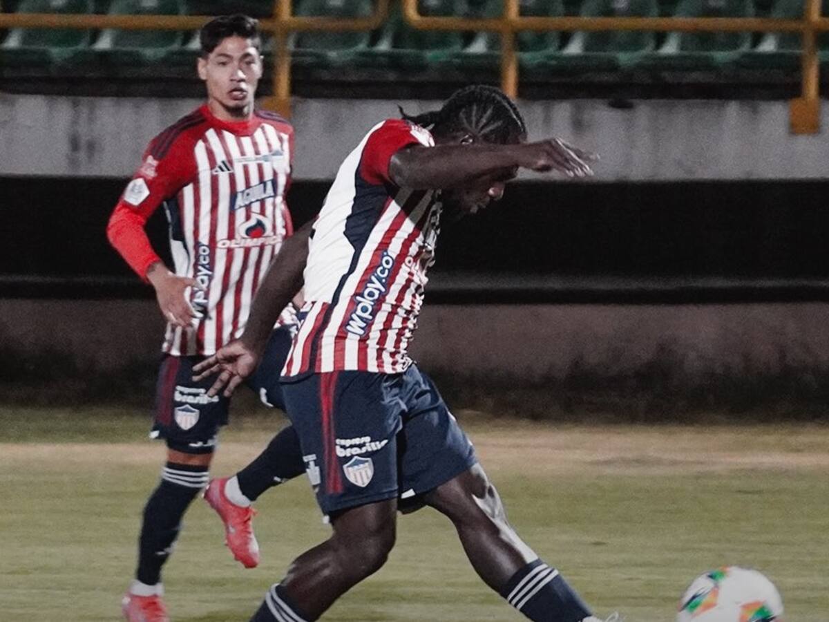 Junior vence a Chicó, mantiene su invicto, rompe terrible racha en Tunja y se asegura en los ocho