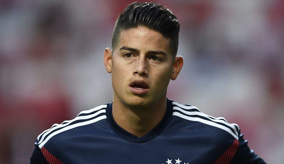 La tierna foto de James Rodríguez con su entrenadora personal
