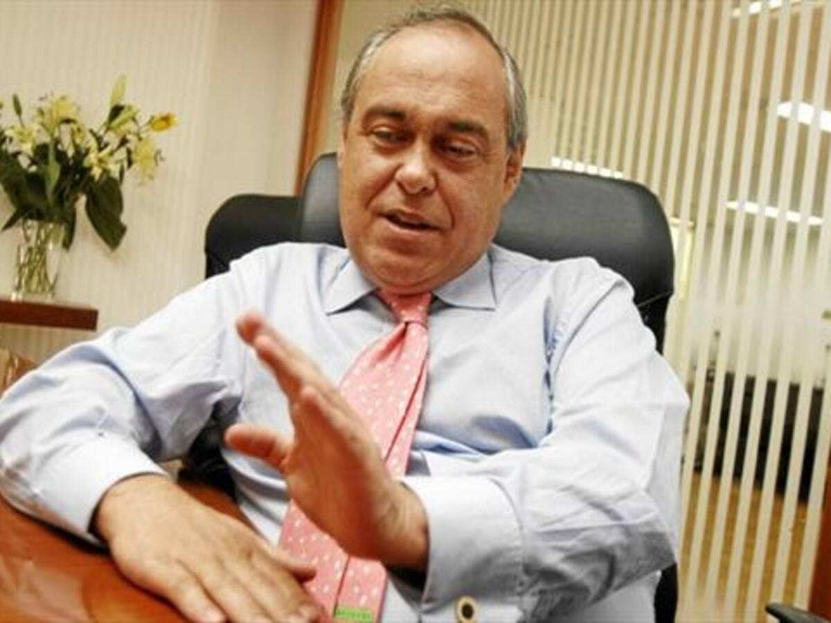 Conservadores con Santos representan el 0,001% del partido: Camilo Gómez