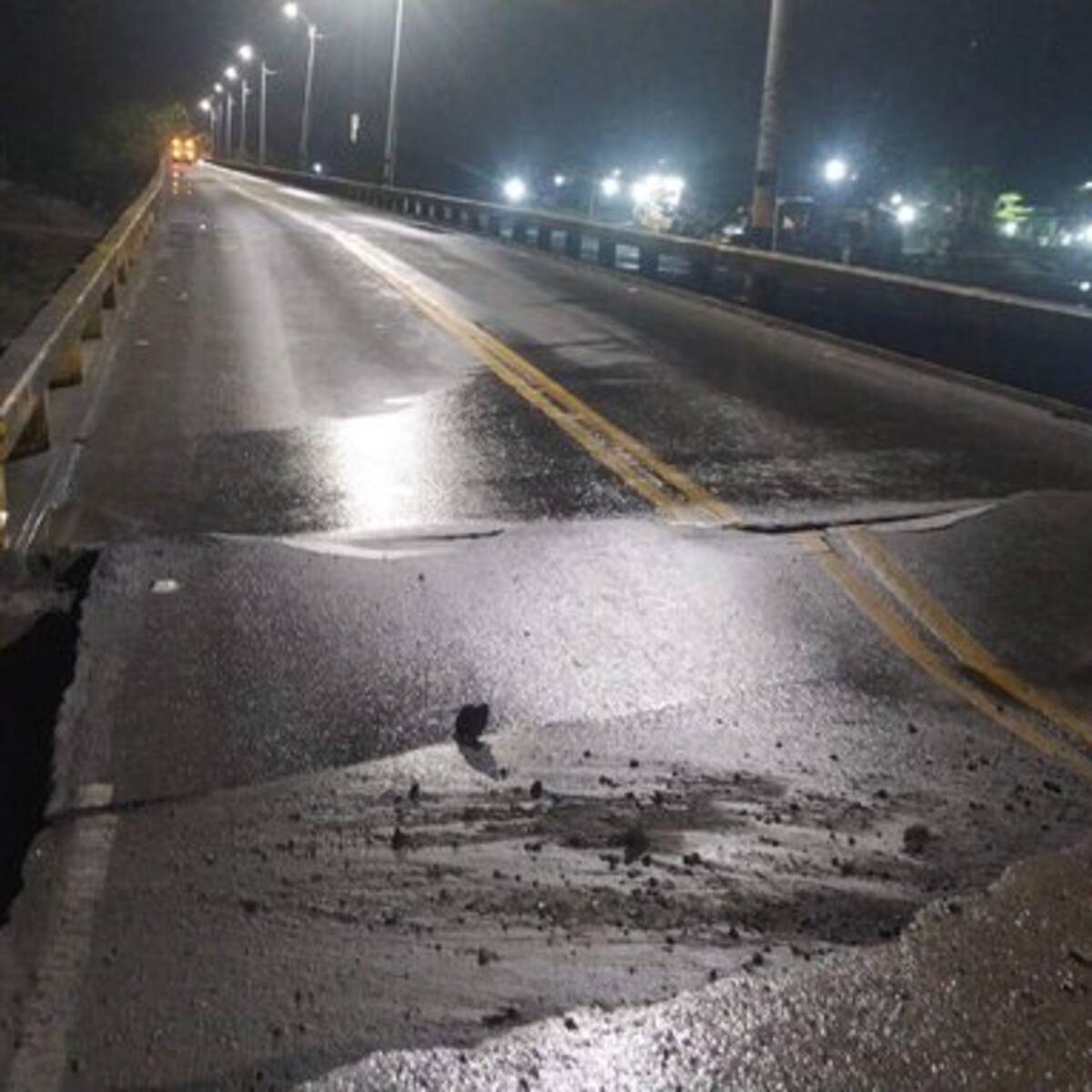 Por caída del puente Tonusco, habilitaron el viejo puente de Santa Fe de Antioquia