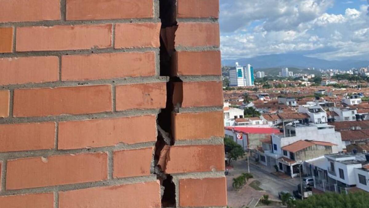 Denuncian grietas y daños estructurales en apartamentos en Cúcuta