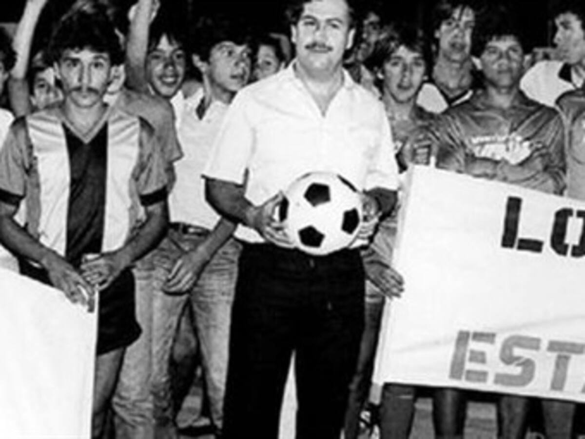 El fútbol en los tiempos de Pablo Escobar por periódico digital El Clarín