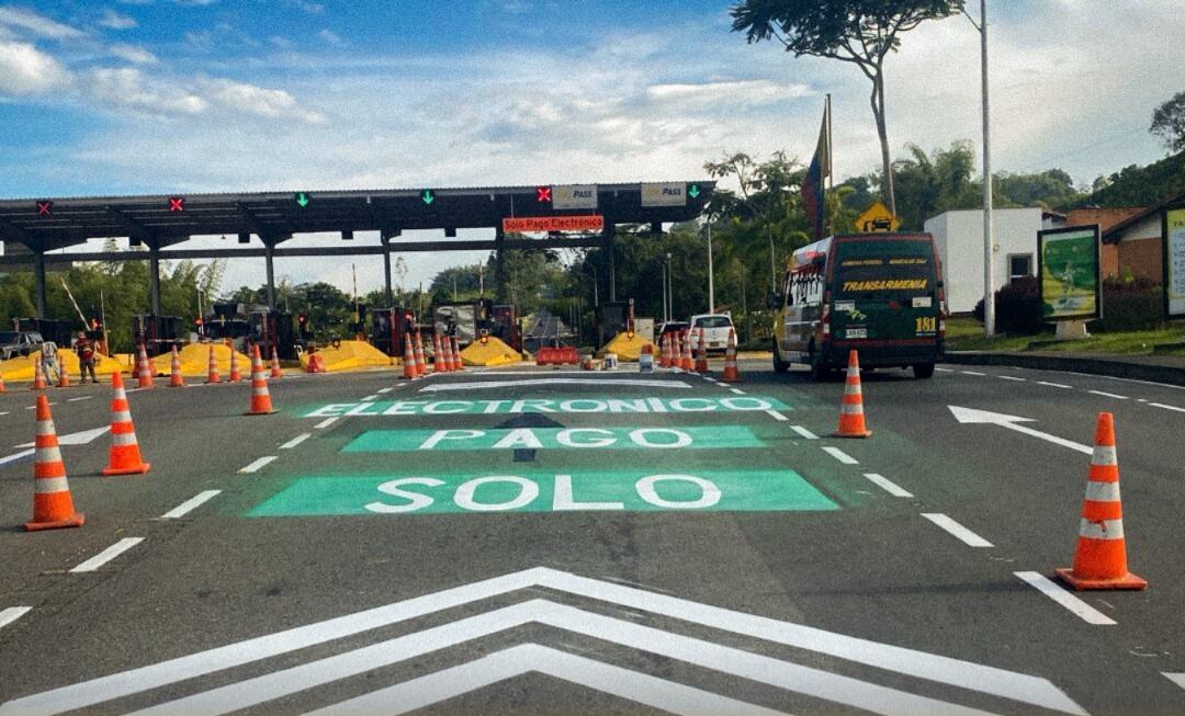 Peaje Tarapacá II entre Manizales y Pereira. Foto: Facebook Autopistas del Café S.A.