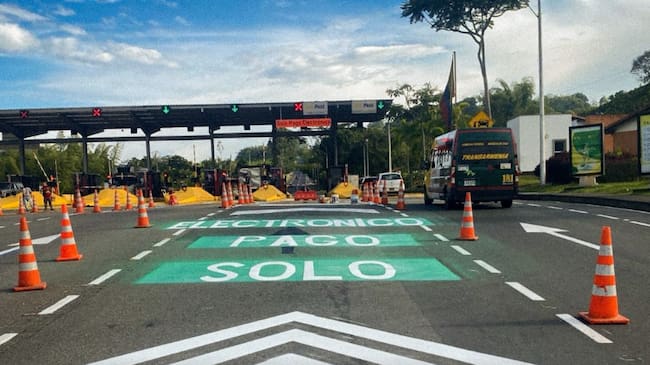 Peaje Tarapacá II entre Manizales y Pereira. Foto: Facebook Autopistas del Café S.A.