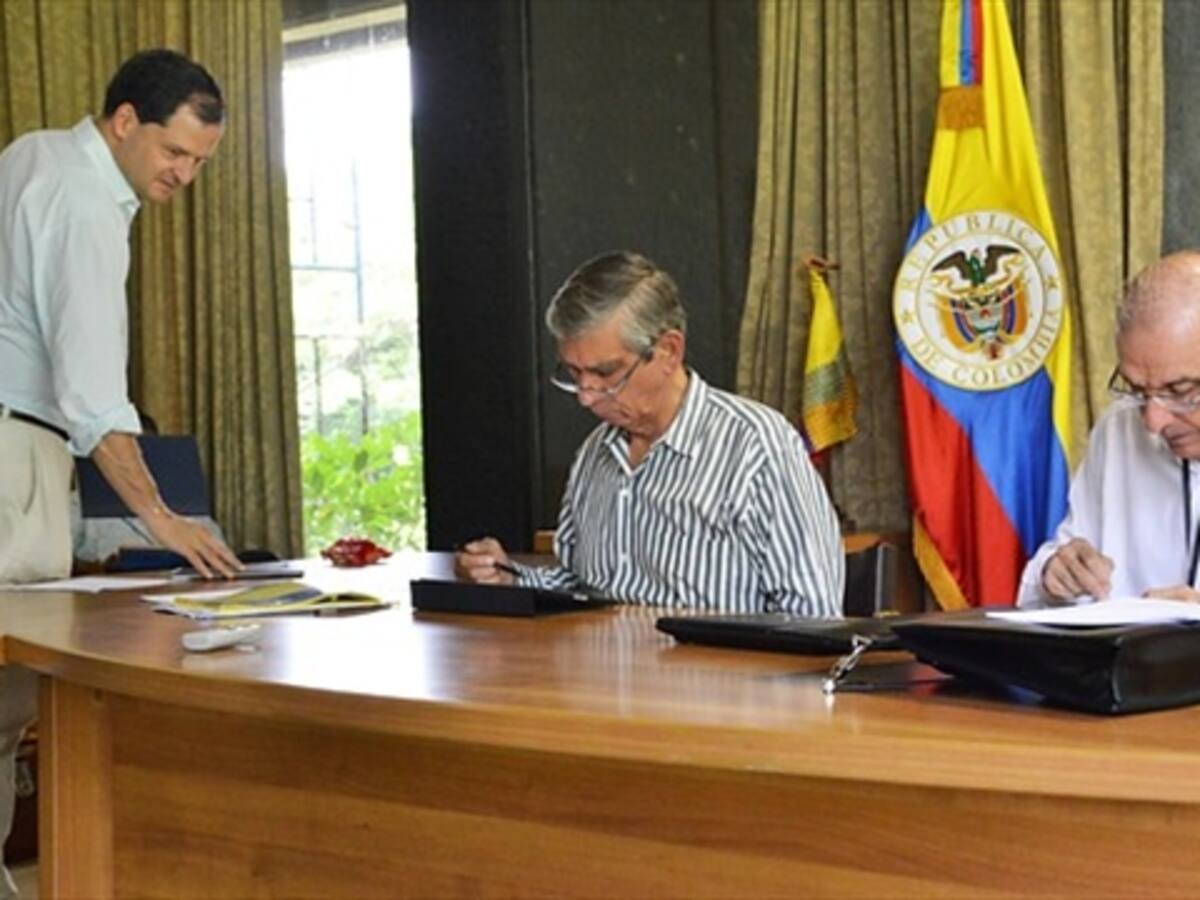 Wall Street Journal califica de valiente decisión de Santos sobre diálogos