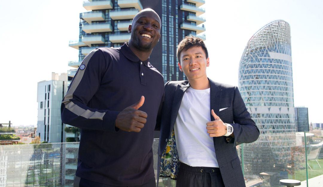 Romelu Lukaku y Steven Zhang, presidente del club