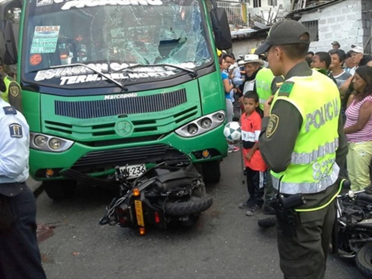 Bus arrolló a un médico de Atlético Nacional cuando iba en bicicleta