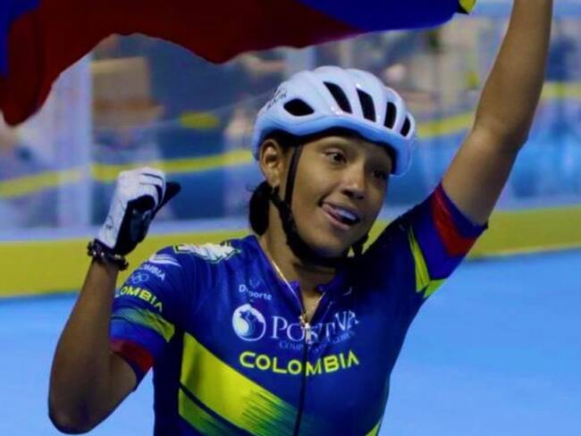 Medalla de oro para María Fernanda Timms en patinaje / @MinDeporteCol
