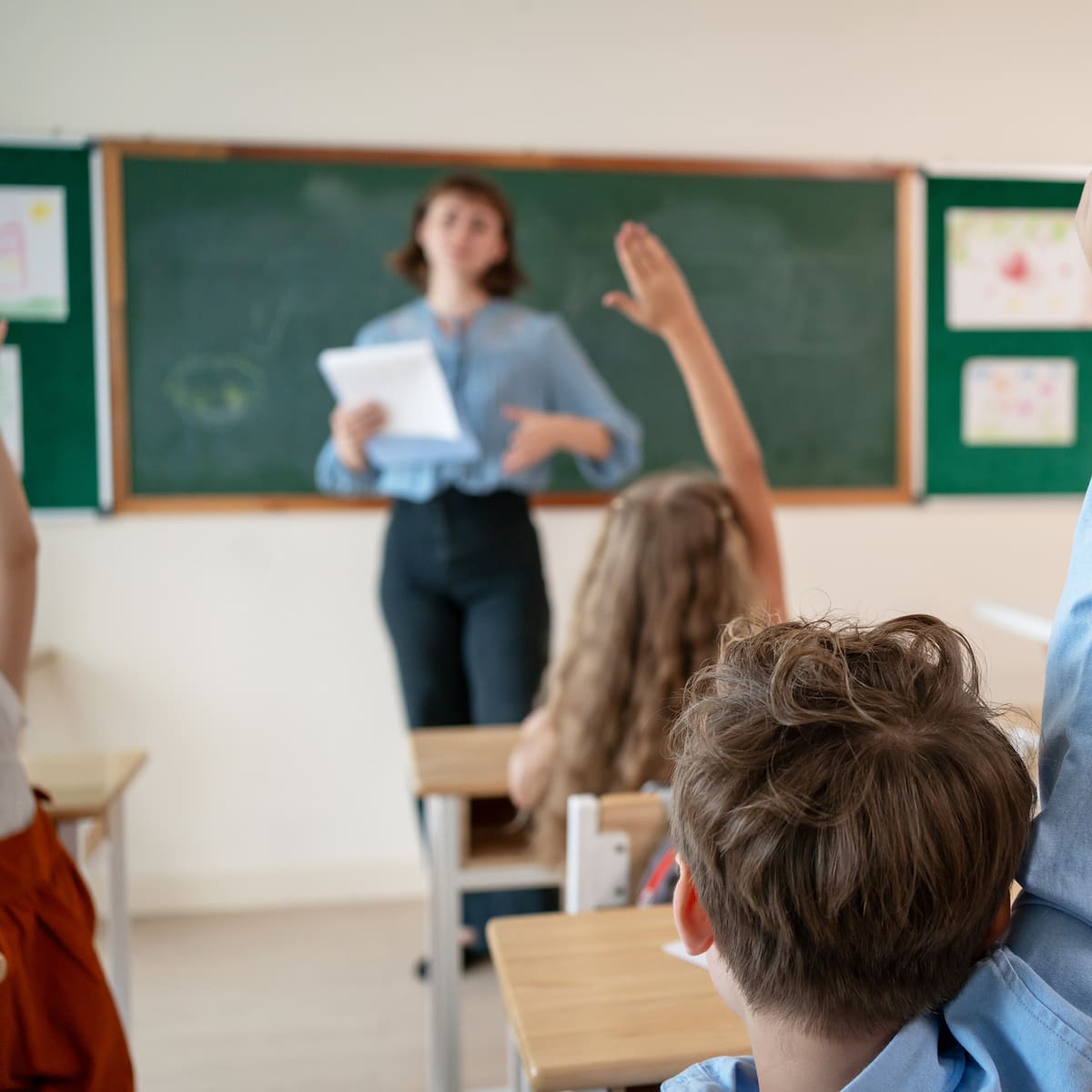 Debate: ¿Se debe “erradicar la ideología de género” en las escuelas?