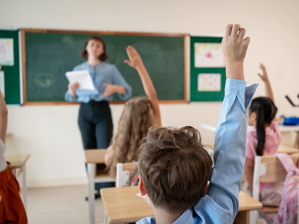 Debate: ¿Se debe “erradicar la ideología de género” en las escuelas?