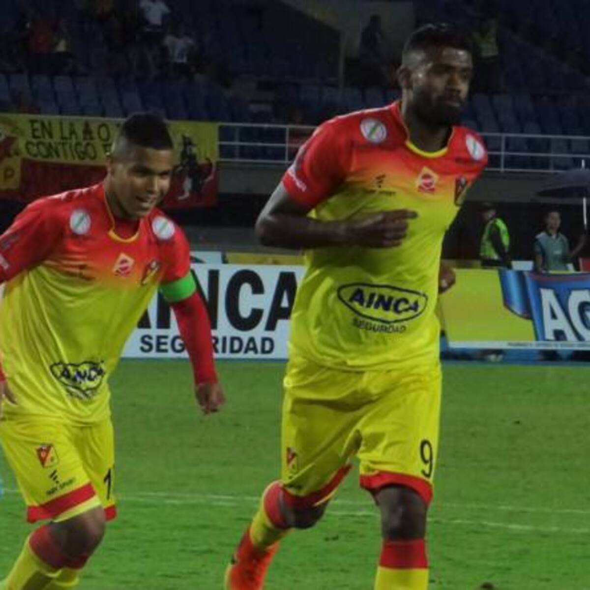 Decepción de los hinchas pereiranos tras la derrota de anoche en Bogotá
