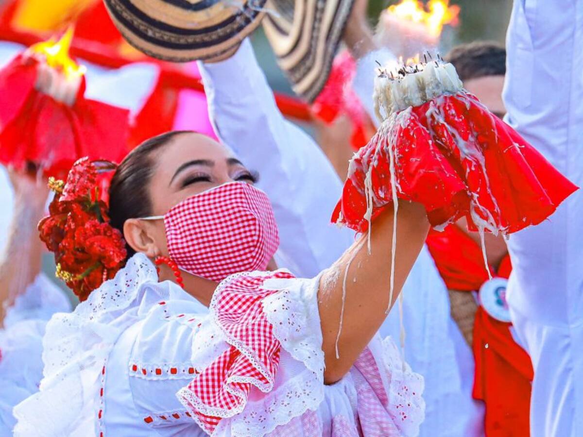 Tributo a la tradición del Carnaval y sus raíces