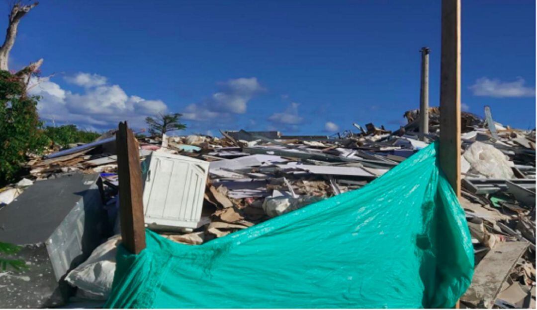 Escombros no han salido de Providencia 