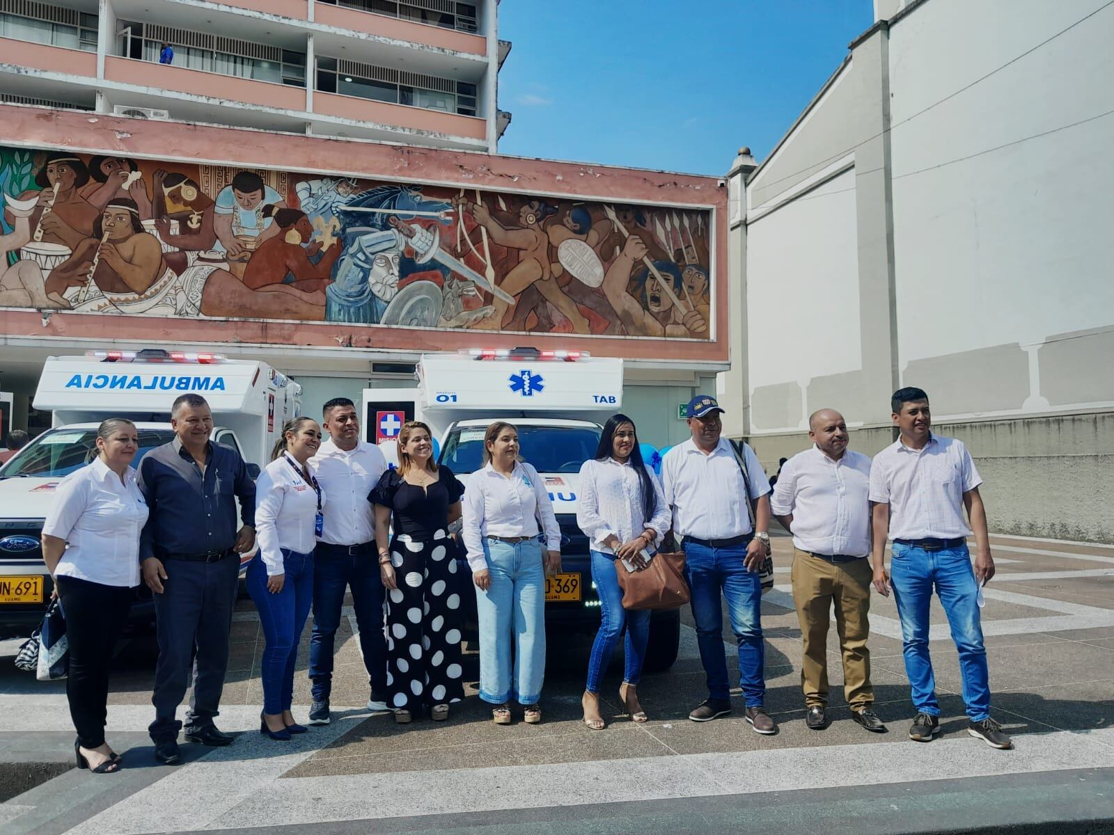 Los municipios de Fresno, Ataco e Icononzo beneficiados con la entrega de ambulancias.