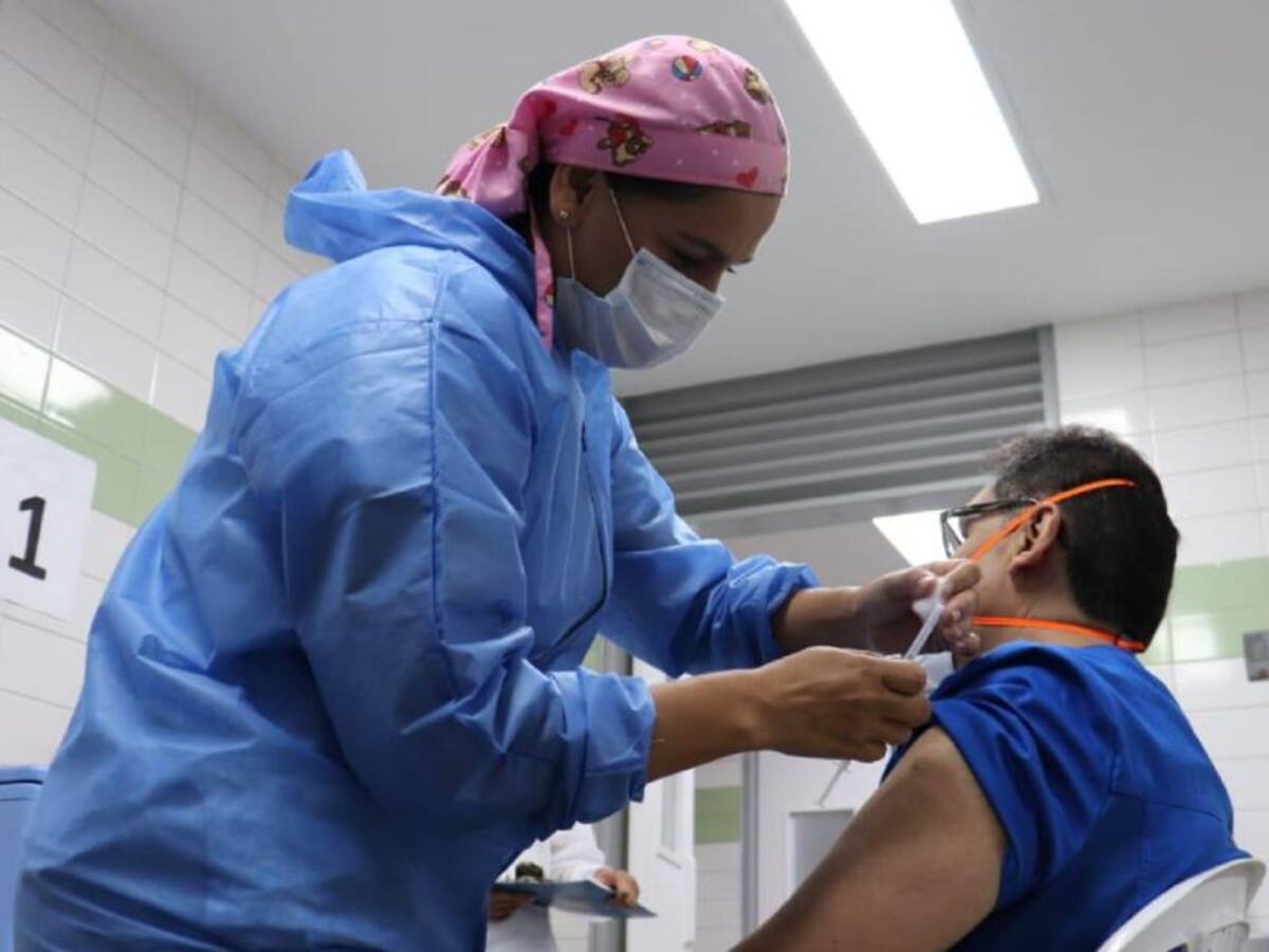 Mil 22 personas ya fueron vacunas en Ibagué