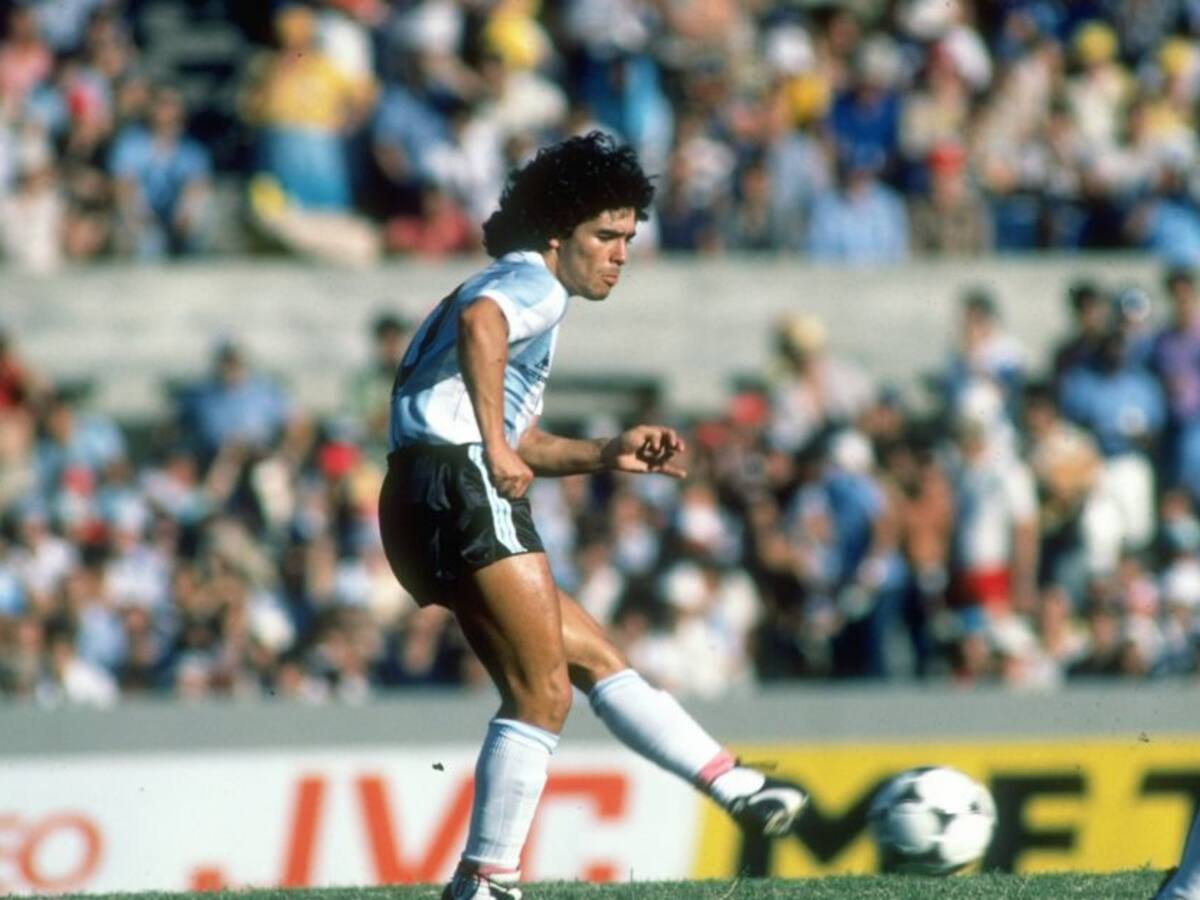 "Diego sentía el fútbol a todas horas”: Roberto Sensini, exfutbolista
