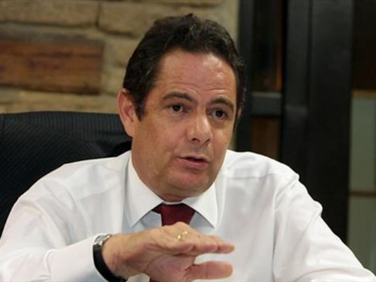 Desde las FF.MM han adelantado campaña de desprestigio contra el presidente