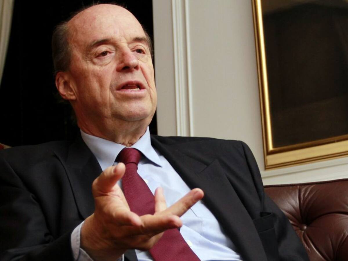 Comisión de la Verdad debe recibir aportes de actores del conflicto: Leyva