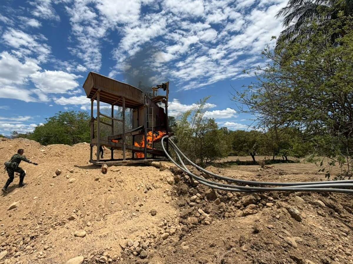 Golpe a la minería ilegal que financia las disidencias de alias ‘Iván Mordisco’ en el sur del Tolima