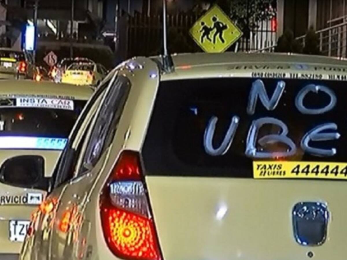 Taxistas de Cali protestaron contra Uber
