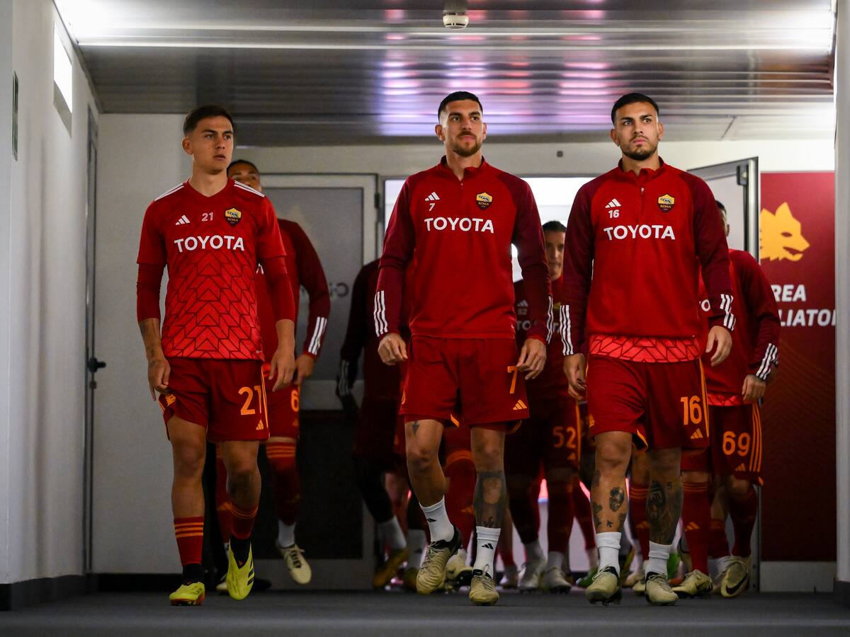 Julián Quiñones tendría un nuevo compañero campeón del mundo en el fútbol de Arabia