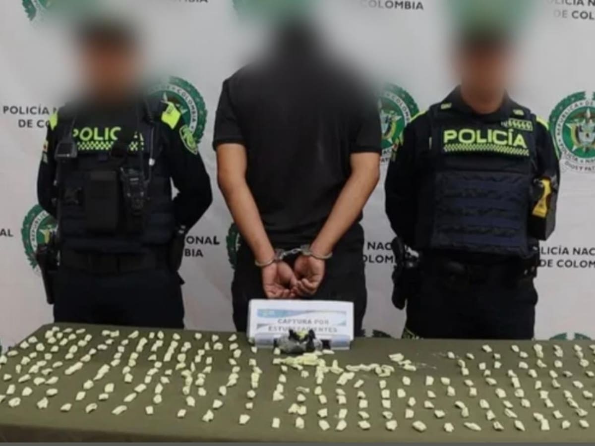 ‘Cargado’ con base de coca capturan a presunto expendedor en Montecristo