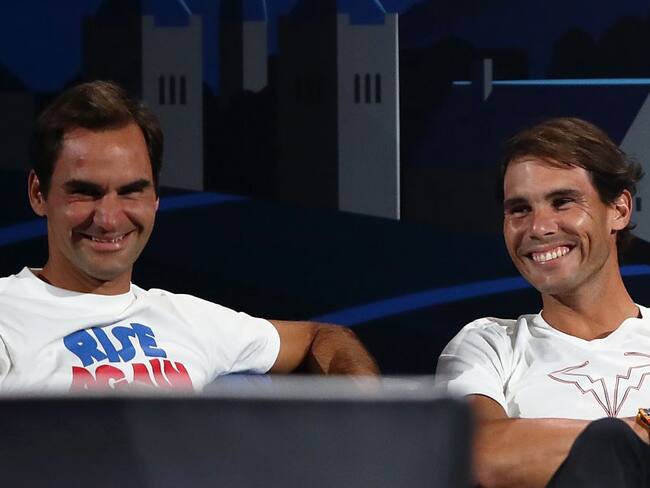 Roger Federer felicita a Rafael Nadal tras igualar su récord en Grand Slams