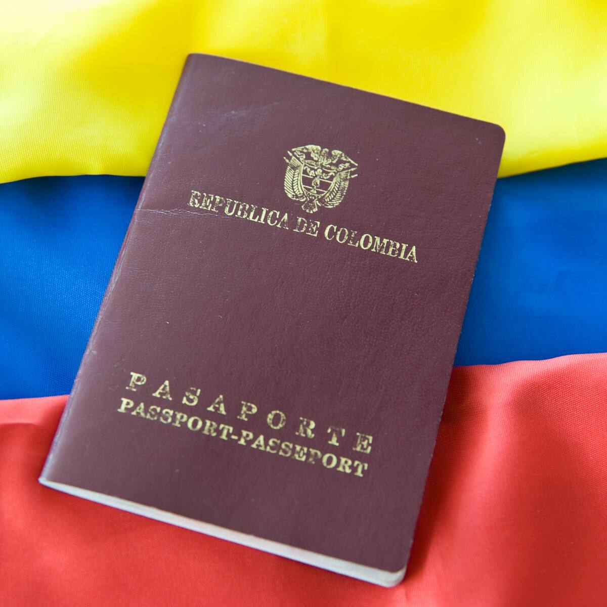 Cancillería mantiene en firme la declatatoria desierta de la licitación de pasaportes