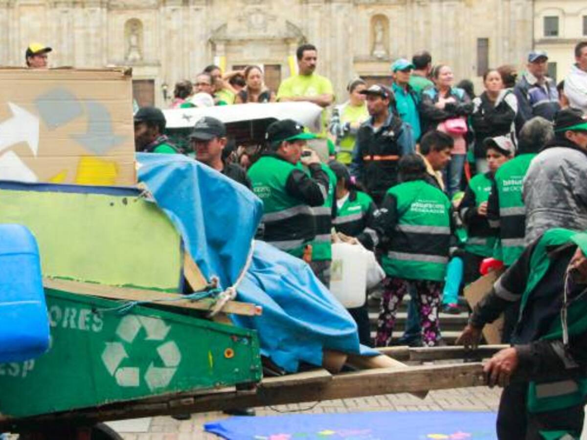 Alcaldía advierte que licitación de aseo blinda la labor de los recicladores