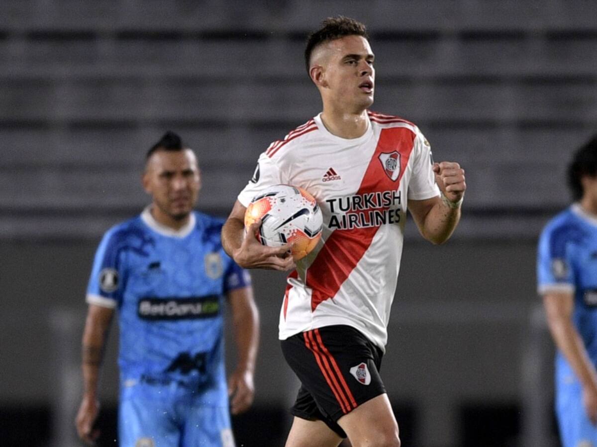 River aplastó al Binacional de Flabio Torres con goles colombianos