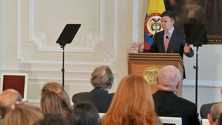 Siento un gran placer cuando la fiscal manda a alguien a la cárcel por corrupto: Santos