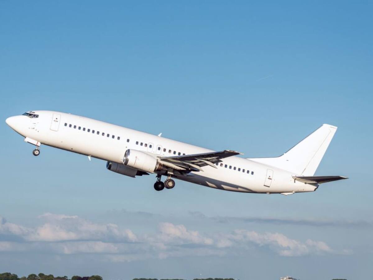 Confirman el vuelo a Europa para 190 deportistas colombianos