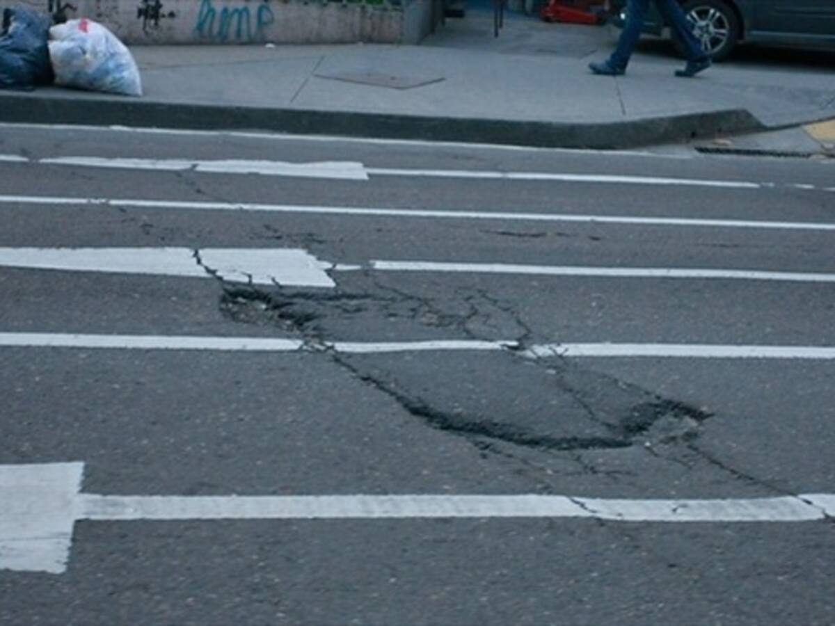 Vías principales de Bogotá tienen 1.163 huecos menos