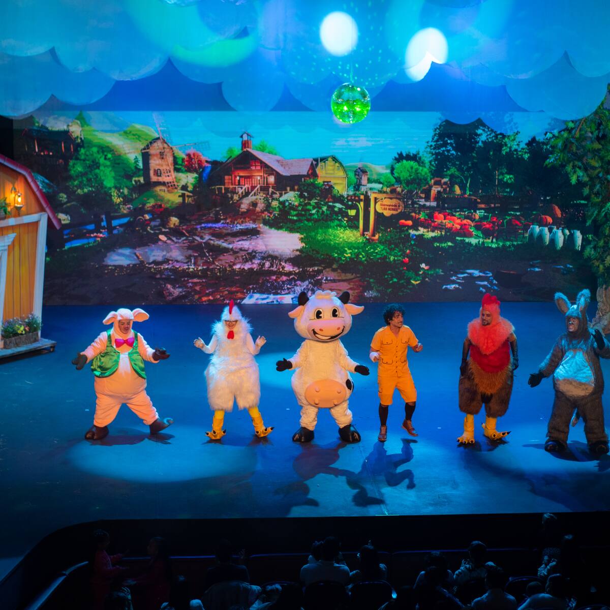 La Vaca Lola llega a Bucaramanga con “Una Aventura en Las Nubes”