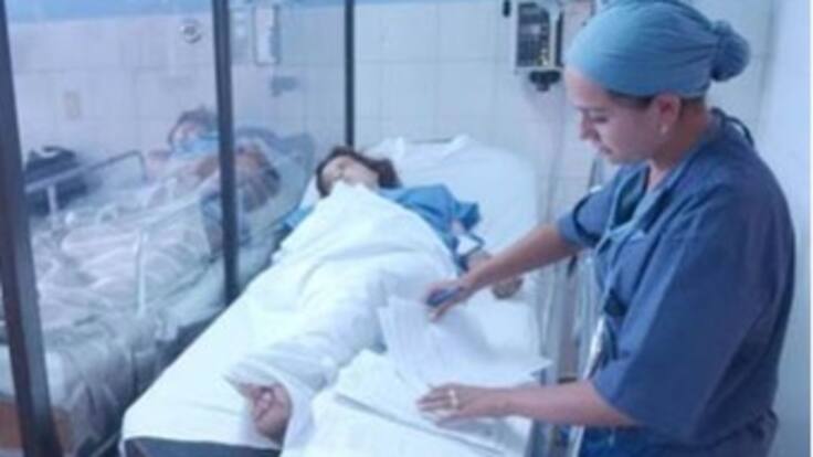Autoridades reportan que 300 hospitales están a punto del cierre