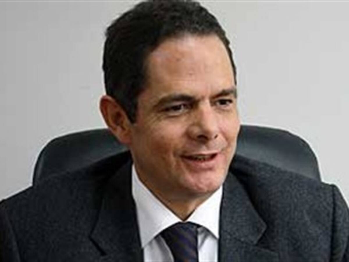 Gobierno plantea reforma judicial para endurecer penas contra las Bacrim