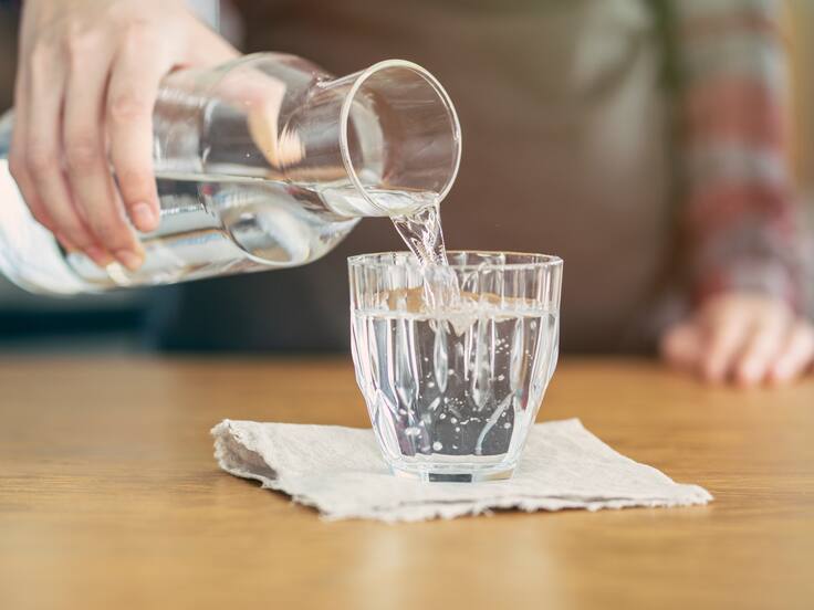 Pros y contras de hacer ayuno de agua efectos que podría generar en el