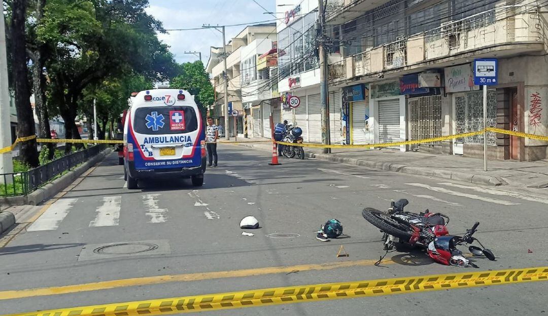 Motociclista murió arrollado por una ambulancia en Neiva.  