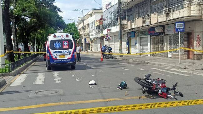 Motociclista murió arrollado por una ambulancia en Neiva.
